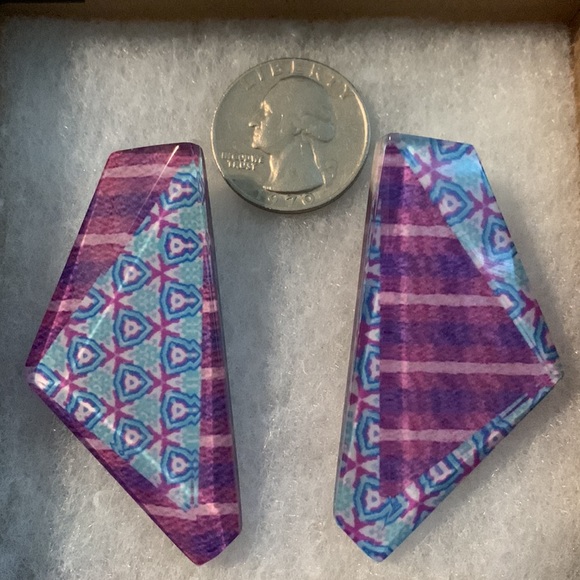 Unique asymmetrical geometric earrings - Picture 3 of 3